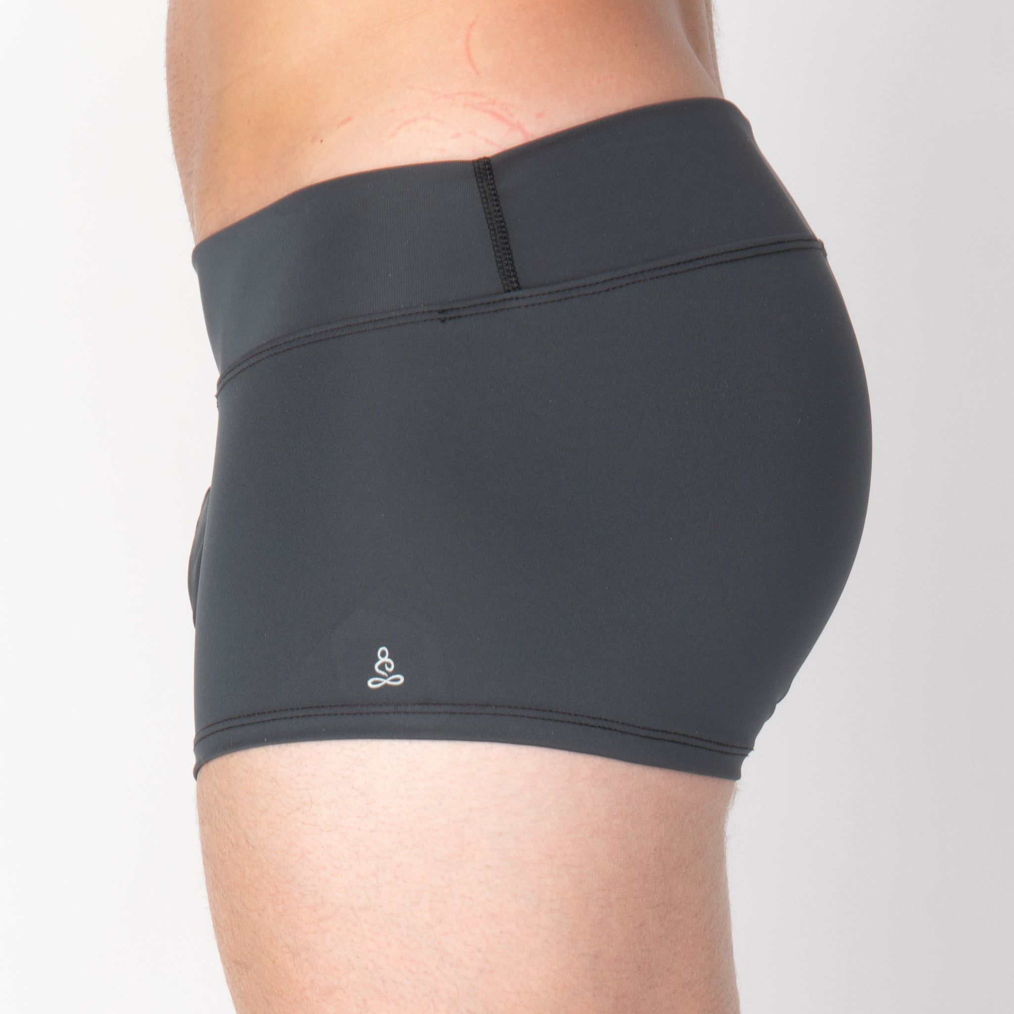 Hot Yoga Shorts With Contrast Waistband